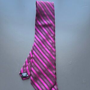 Elegant Pink and Brown Striped Tie